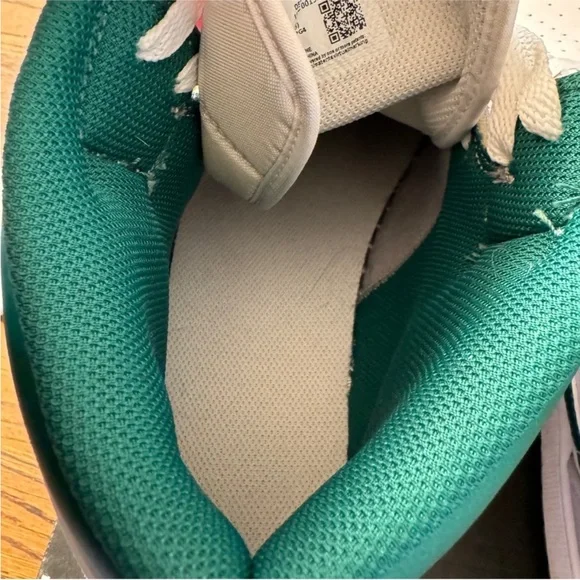 Nike Jordan 1 Mid SE Green Gray